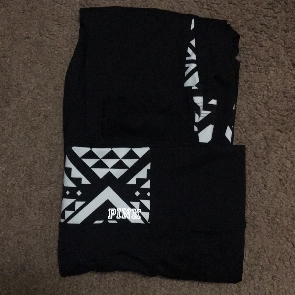 Victoria’s Secret yoga leggings